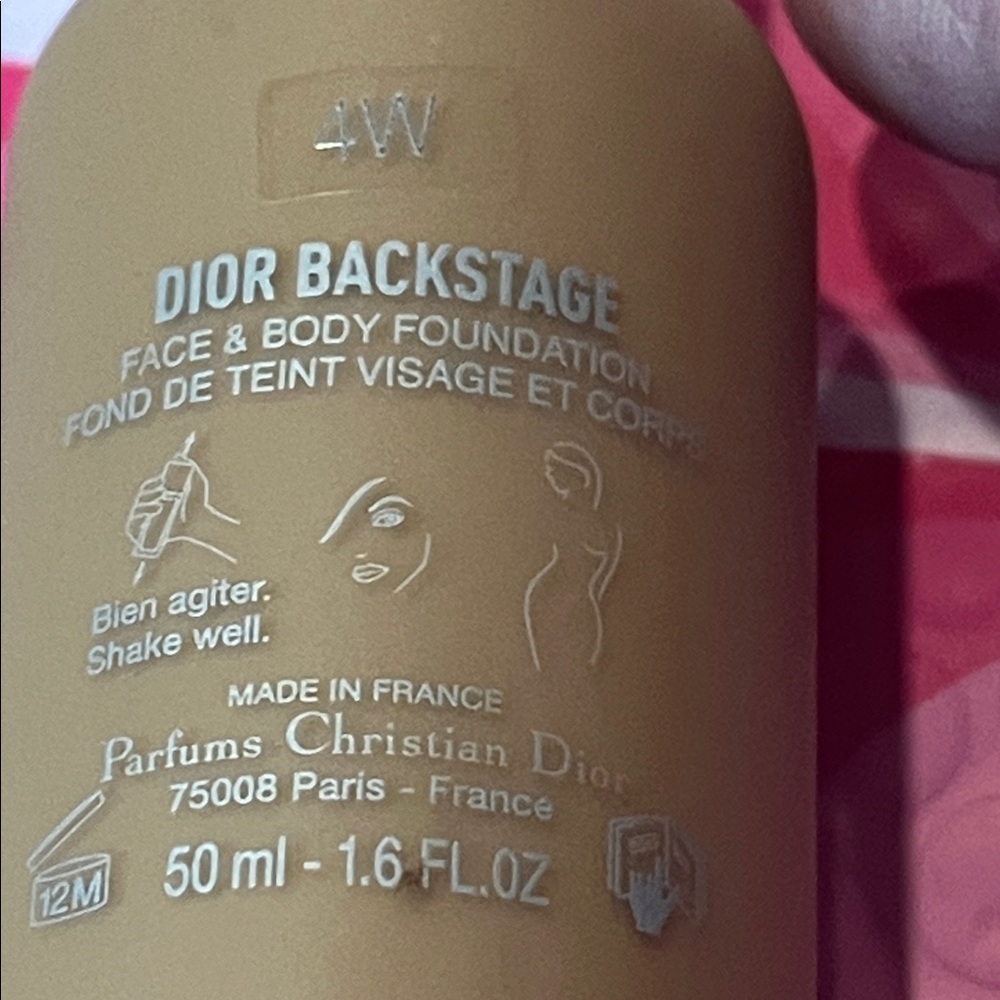 Dior Liquid Foundation - Medium Tan - Picture 2 of 5